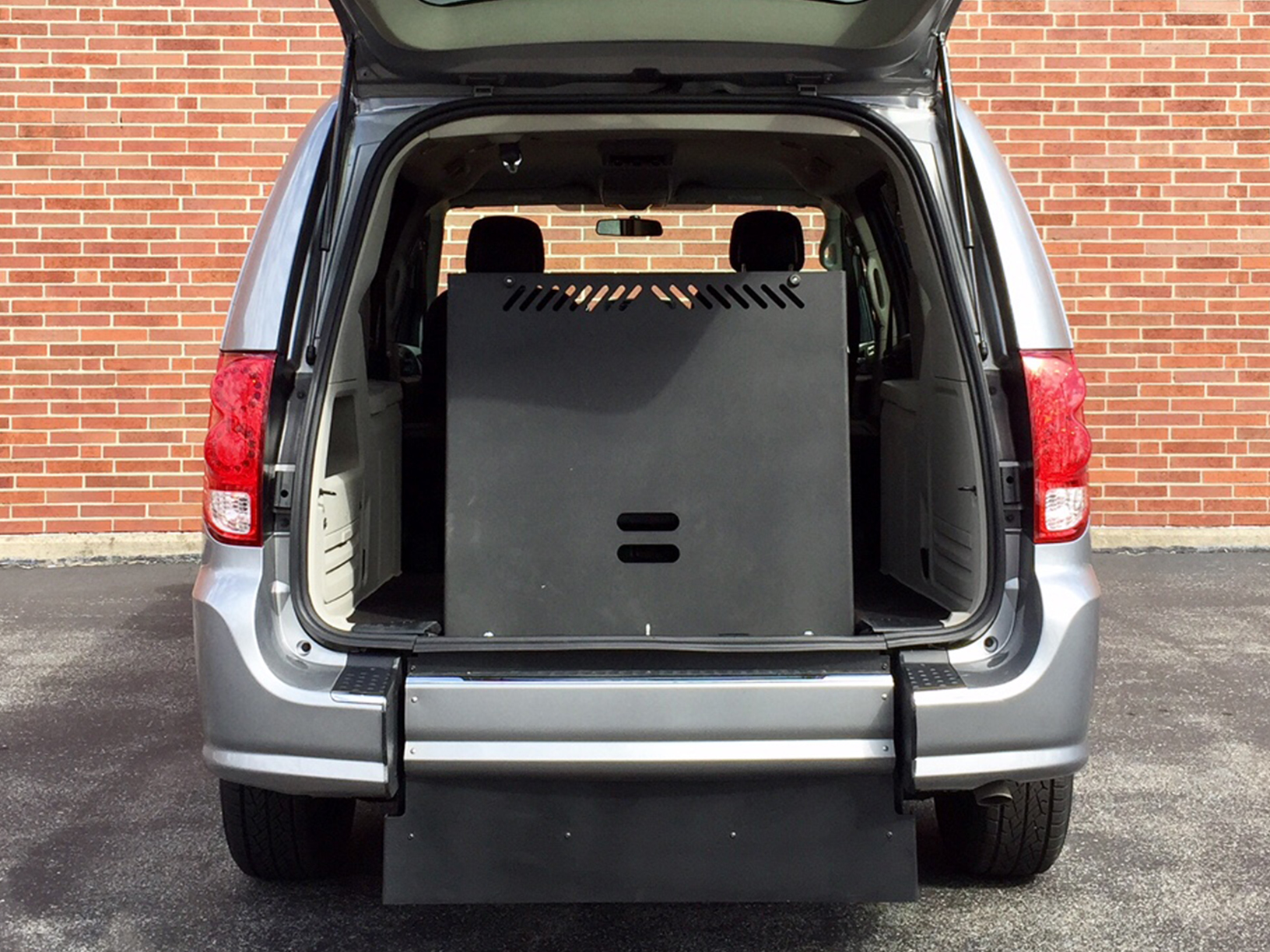 Rear Entry Mini van rampin